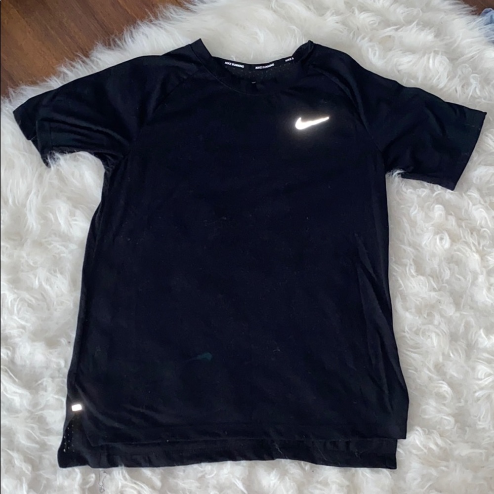 nike tshirt